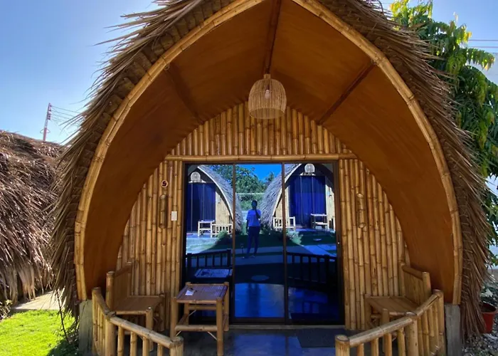 Chalet East *