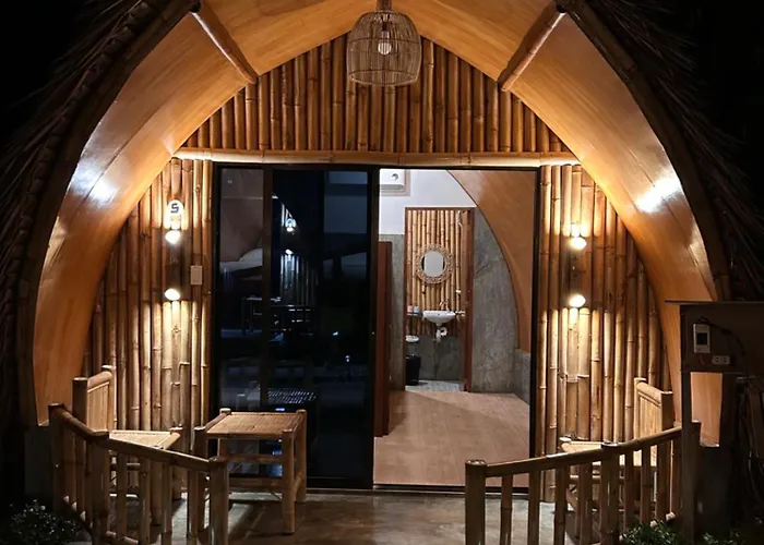 Chalet East Moalboal